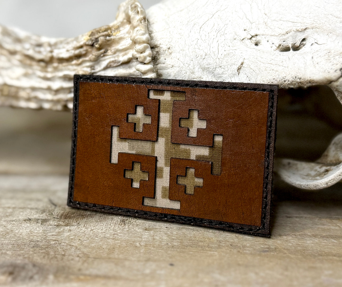 Patch- Jerusalem Cross leather and AOR1 camo morale patch